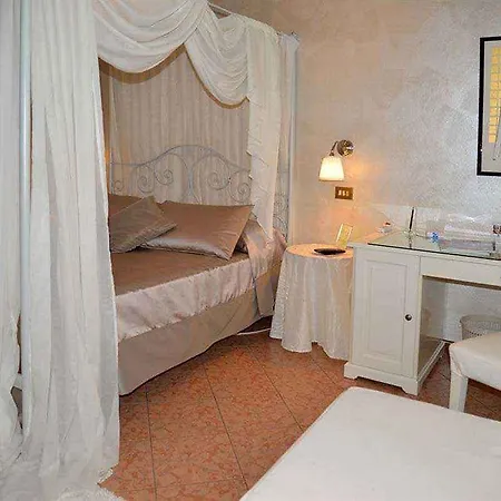 Nigahotel Hotel