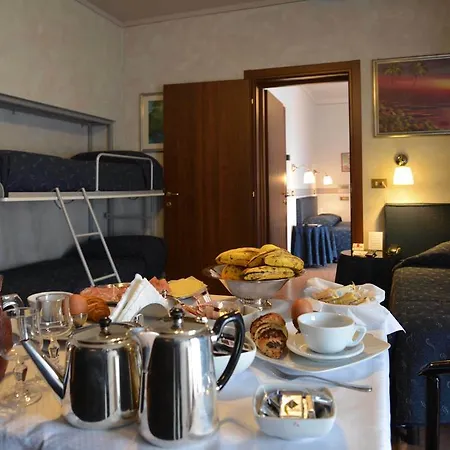 Hotel Nigahotel 3*